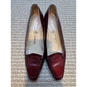 Rene Mancini Paris Vintage Burgundy Leather Lizard Embossed Low Heel Pumps 38